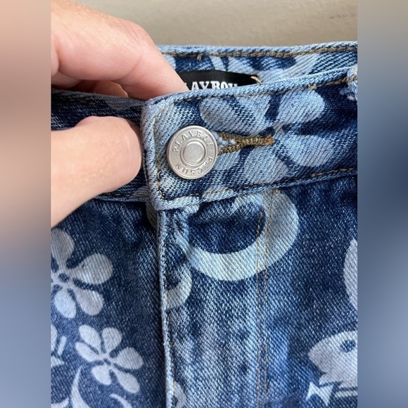 Pacsun Pac Sun X Playboy Bunny Blue Denim Shorts Women’s Size 26 - Picture 3 of 7